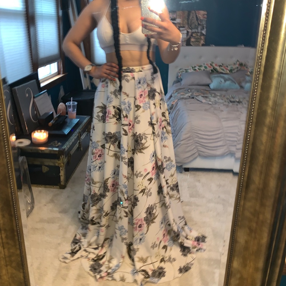 Long Skirt